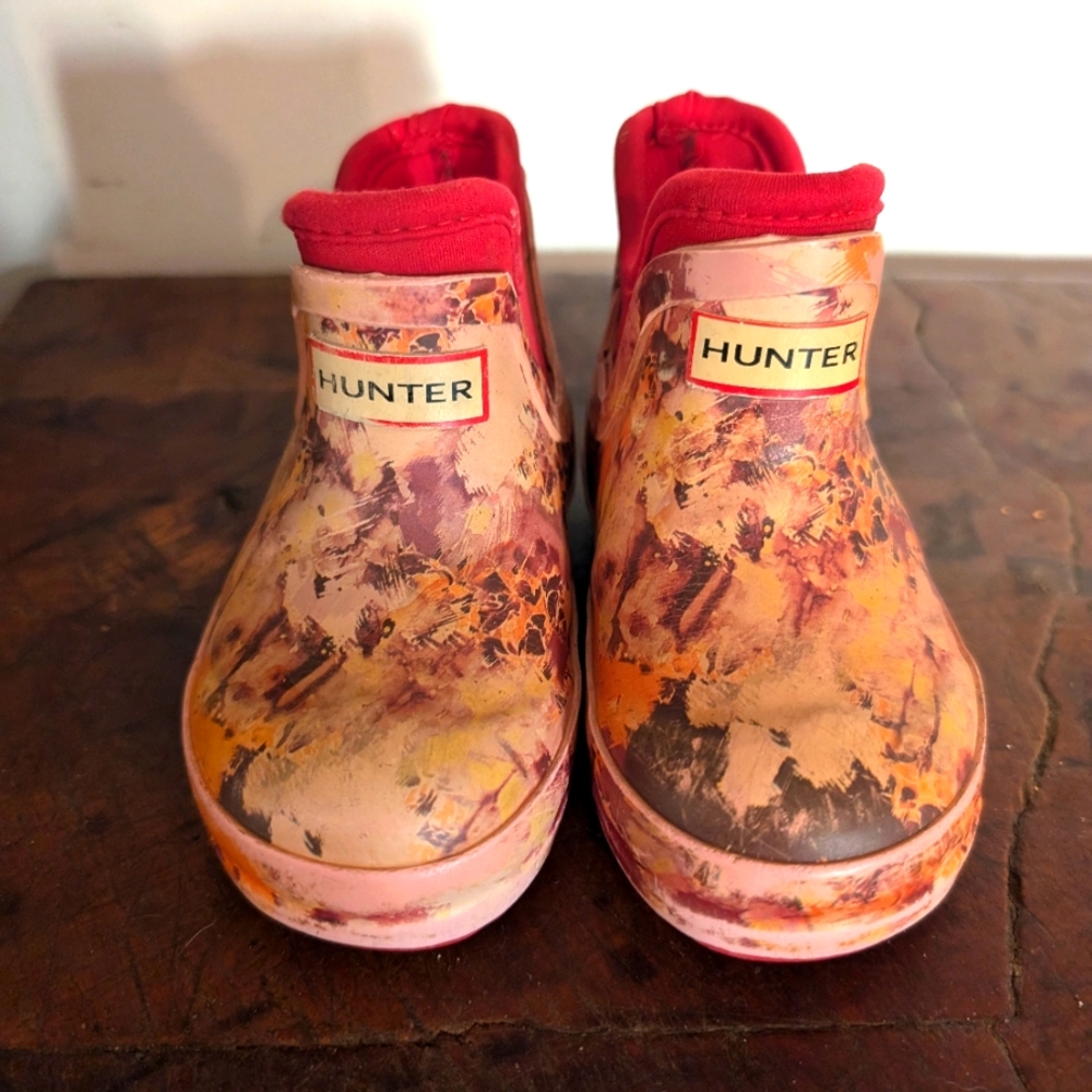 Toddler Hunter rain boots size 5